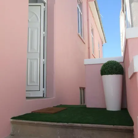 בית הארחה Why Not? *