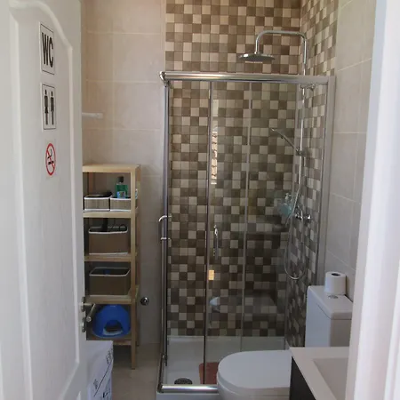 Pensión Why Not? Espinho (Aveiro)